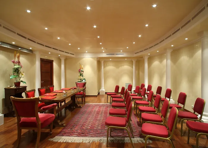 Hotel Raphael - Relais & Chateaux Roma